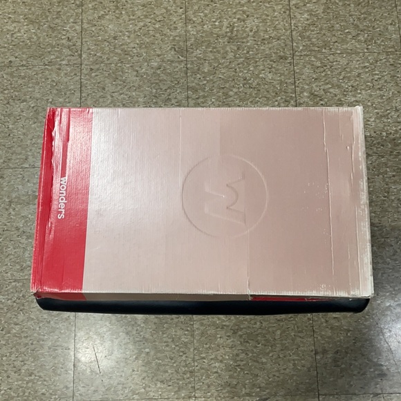 Wonders Continental Over-The-Knee Boots Black/Agon Elast Diagon Red Size: 6 - Picture 1 of 8